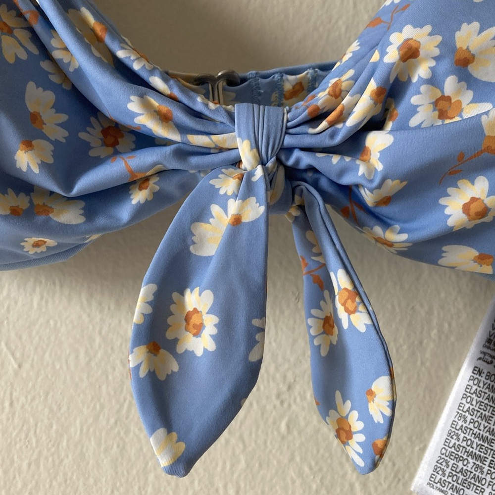 NWT Billabong Blue Floral Tie-Front Bikini Top - Picture 8 of 12